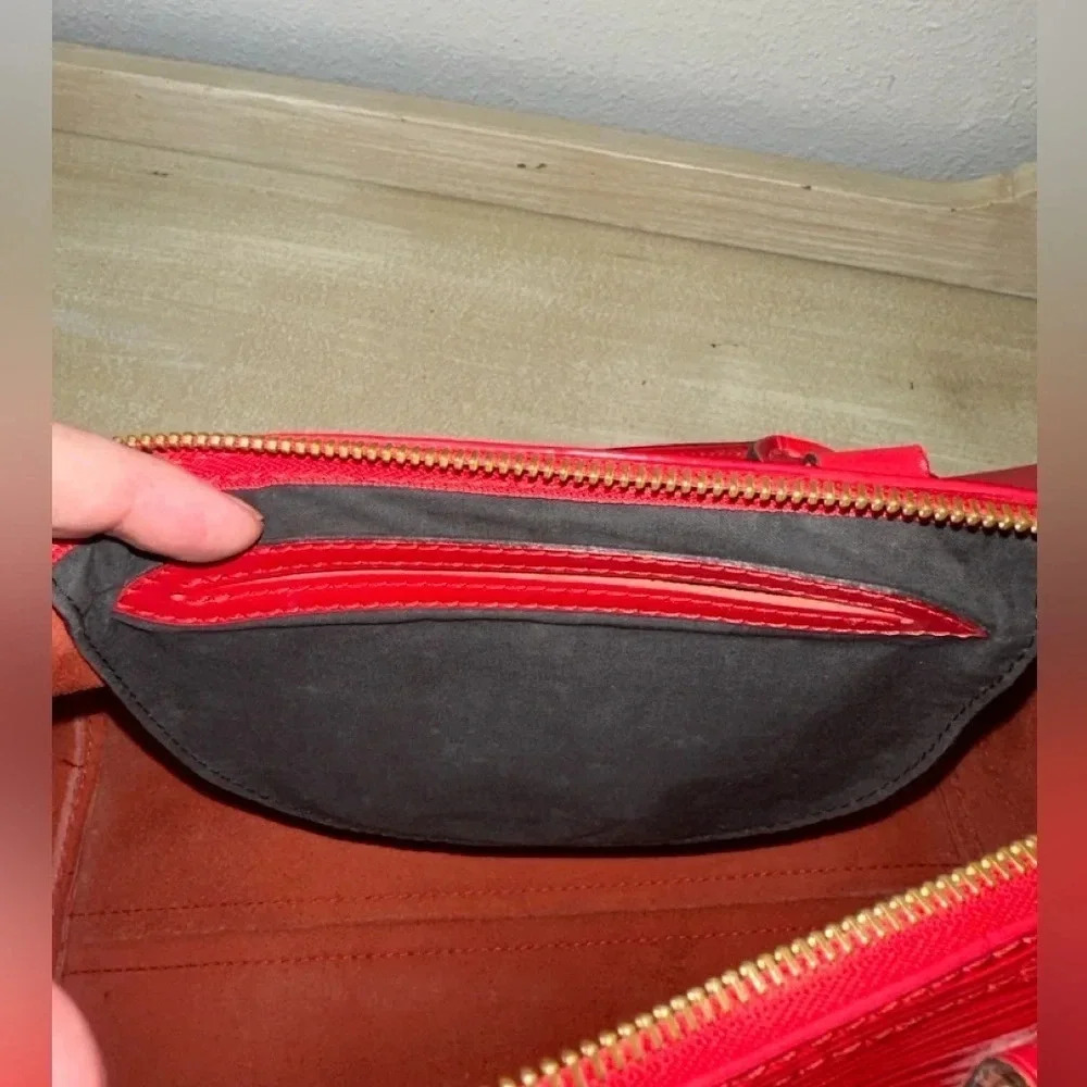 Authentic Red Epi Louis Vuitton Speedy 30‎ - Picture 10 of 16